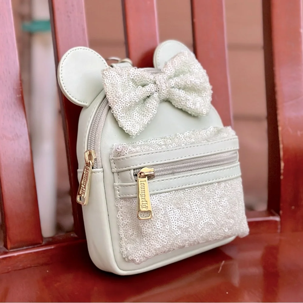 Disney Loungefly Minnie Mouse Sequin Wristlet - Mint Green Color - Picture 6 of 11
